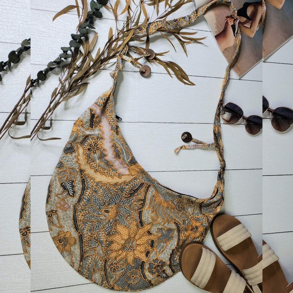 Floral Cloth Purse